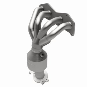 Toyota Highlander Catalytic Converter - Magnaflow - OEM Grade Direct-Fit - 2007