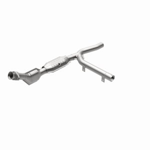 Ford F-150 Catalytic Converter - Magnaflow - OEM Grade Direct-Fit - `01-`03