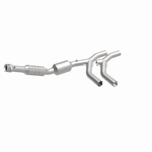 Ford E-150 Catalytic Converter - Passenger Side - Magnaflow - Direct-Fit - `05-`07