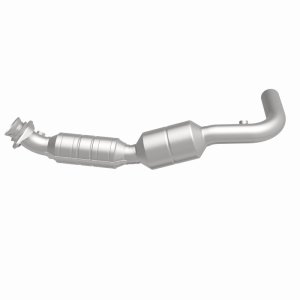 Ford E-250 Catalytic Converter - Driver Side - Magnaflow - Direct-Fit - `05-`07