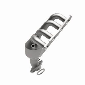 Toyota RAV4 Catalytic Converter - Magnaflow - OEM Grade Direct-Fit - `09-`18