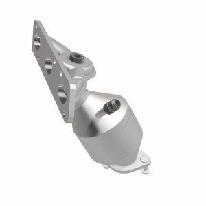 Mazda 6 Catalytic Converter - Magnaflow - Direct-Fit - `03-`05