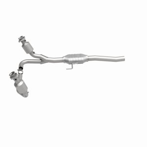 Dodge Dakota Catalytic Converter - Magnaflow - OEM Grade Direct-Fit - `00-`03