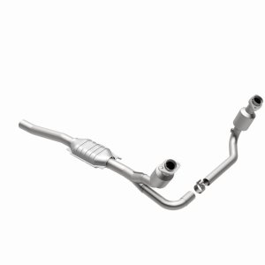 Dodge Dakota Catalytic Converter - Magnaflow - OEM Grade Direct-Fit - `00-`03
