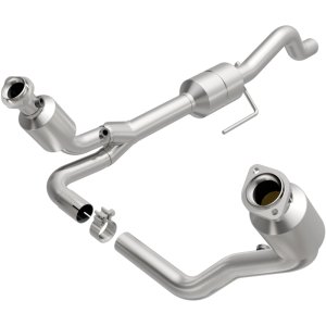 Dodge Durango Catalytic Converter - Magnaflow - Direct Fit - `00-`03