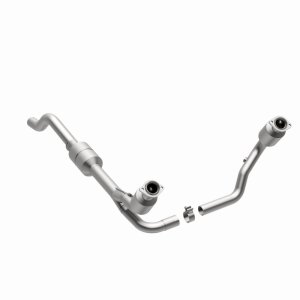 Dodge Durango Catalytic Converter - Magnaflow - Direct Fit - `00-`03