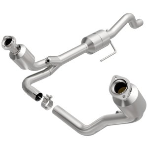 Dodge Durango Catalytic Converter - Magnaflow - Direct Fit - `00-`03