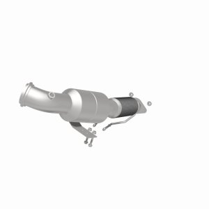 Lincoln MKZ Catalytic Converter - Magnaflow - OEM Grade Direct-Fit - `13-`16 Lincoln MKZ Catalytic Converter - Magnaflow - OEM Grade Direct-Fit - `13-`16