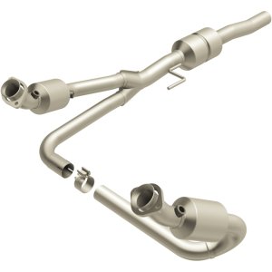 Dodge Durango Catalytic Converter - Magnaflow - Direct-Fit - `02-`03