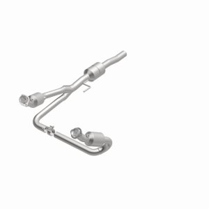 Dodge Durango Catalytic Converter - Magnaflow - Direct-Fit - `02-`03