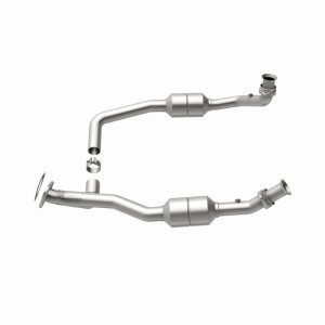 Ford E-250 Econoline Catalytic Converter - Magnaflow - Direct-Fit - `00-`02