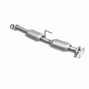 Ford Ranger Catalytic Converter - Rear - Magnaflow - Direct-Fit, OEM Grade - `01-`03