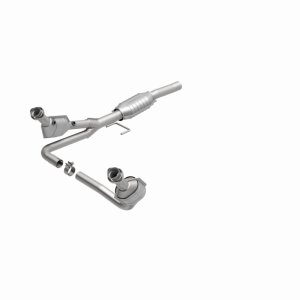 Dodge Dakota Catalytic Converter - Magnaflow - Direct Fit - `00-`03