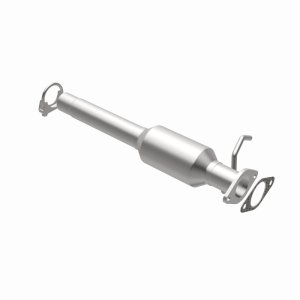 Toyota Highlander Catalytic Converter - Magnaflow - OEM Grade Direct-Fit - `04-`07
