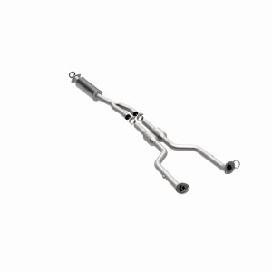 Lexus GS300 Catalytic Converter - Magnaflow - OEM Grade Direct-Fit - 2006