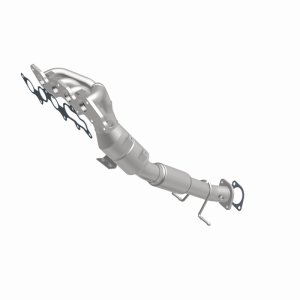Mazda 3 Catalytic Converter - Magnaflow - OEM Grade Federal/EPA Compliant - `10-`13