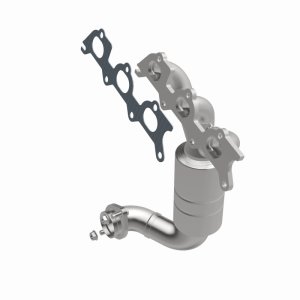 Dodge Avenger Catalytic Converter - Front - Magnaflow - Direct Fit, OEM Grade, EPA Compliant - `08-`10