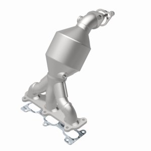 Hyundai Santa Fe Catalytic Converter - Magnaflow - Direct-Fit - `01-`06 Hyundai Santa Fe Catalytic Converter - Magnaflow - Direct-Fit - `01-`06