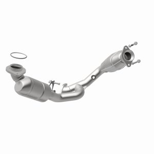 Ford Taurus Catalytic Converter - Magnaflow - Direct-Fit - `00-`07