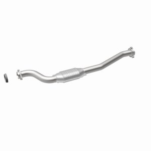 Hummer H3 Catalytic Converter - Magnaflow - OEM Grade Direct-Fit - `09-`10