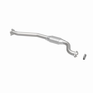 Hummer H3 Catalytic Converter - Magnaflow - OEM Grade Direct-Fit - `09-`10