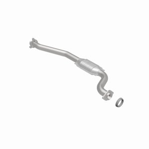 Hummer H3T Catalytic Converter - Magnaflow - OEM Grade Direct-Fit - `09-`10