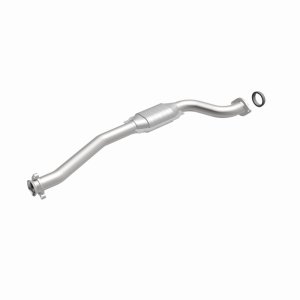 Hummer H3T Catalytic Converter - Magnaflow - OEM Grade Direct-Fit - `09-`10