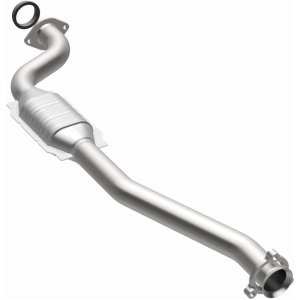 Hummer H3T Catalytic Converter - Magnaflow - OEM Grade Direct-Fit - `09-`10