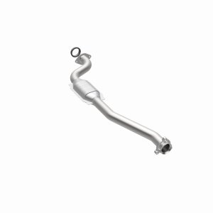 Hummer H3T Catalytic Converter - Magnaflow - OEM Grade Direct-Fit - `09-`10