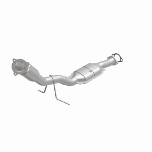 Volvo XC70 Catalytic Converter - Magnaflow - Direct-Fit - `03-`04
