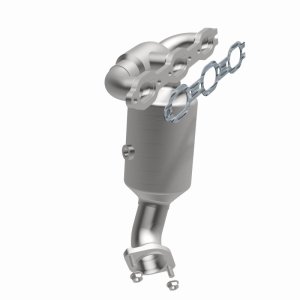 Chrysler Pacifica Catalytic Converter - Front - Magnaflow - Direct-Fit with Integrated Exhaust Manifold - 2007
