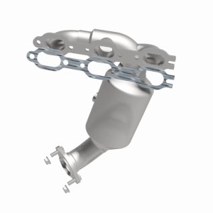 Chrysler Pacifica Catalytic Converter - Front - Magnaflow - Direct-Fit with Integrated Exhaust Manifold - 2007