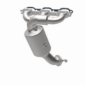 Chrysler Pacifica Catalytic Converter - Front - Magnaflow - Direct-Fit with Integrated Exhaust Manifold - 2007