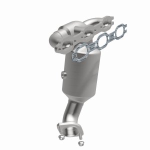 Chrysler Pacifica Catalytic Converter - Front - Magnaflow - Direct-Fit with Integrated Exhaust Manifold - 2007