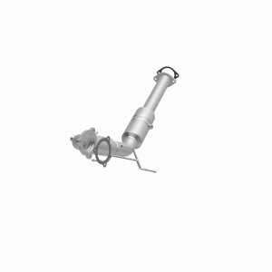Volvo V70 Catalytic Converter - Magnaflow - OEM Grade Direct-Fit - `02-`04