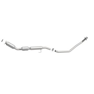 Toyota Corolla Catalytic Converter - Magnaflow - OEM Grade Direct-Fit - `09-`13