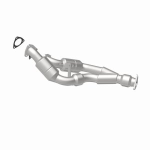 Volkswagen Touareg Catalytic Converter - Magnaflow - Direct-Fit OEM Grade - `04-`06
