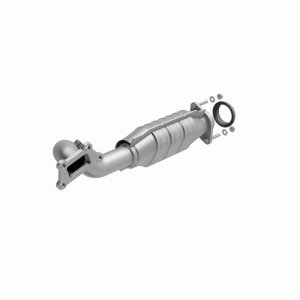 Cadillac CTS Catalytic Converter - Magnaflow - OEM Grade Direct-Fit - `10-`19