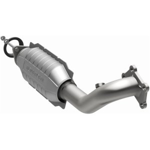 Cadillac CTS Catalytic Converter - Magnaflow - OEM Grade Direct-Fit - `10-`19