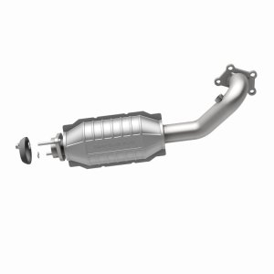 Cadillac CTS Catalytic Converter - Magnaflow - OEM Grade Direct-Fit - `10-`19