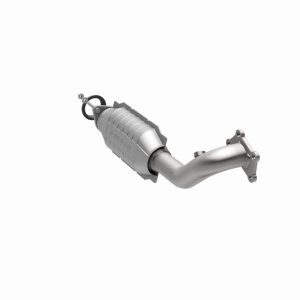 Cadillac CTS Catalytic Converter - Magnaflow - OEM Grade Direct-Fit - `10-`19