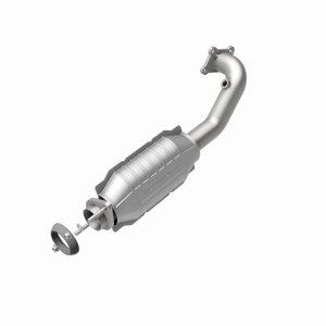 Cadillac CTS Catalytic Converter - Magnaflow - OEM Grade Direct-Fit - `10-`19