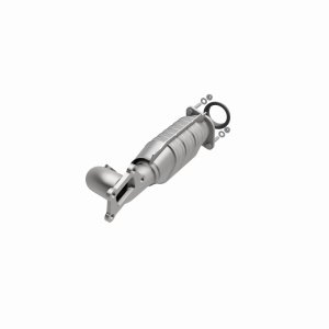 Cadillac CTS Catalytic Converter - Magnaflow - OEM Grade Direct-Fit - `10-`19