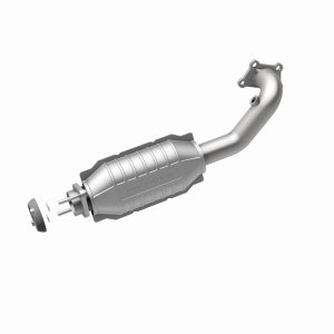Cadillac CTS Catalytic Converter - Magnaflow - OEM Grade Direct-Fit - `10-`19