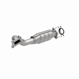 Cadillac CTS Catalytic Converter - Magnaflow - OEM Grade Direct-Fit - `10-`19