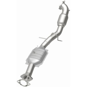 Volvo XC90 Catalytic Converter - Magnaflow - OEM Grade Direct-Fit - `03-`04