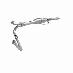 Dodge Ram 3500 Van Catalytic Converter - Magnaflow - OEM Grade Federal/EPA Compliant Direct-Fit - `00-`03