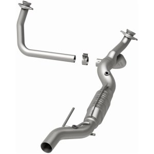 Dodge Ram 3500 Van Catalytic Converter - Magnaflow - OEM Grade Federal/EPA Compliant Direct-Fit - `00-`03