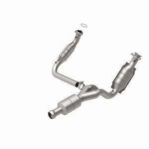 Chevrolet Avalanche Performance Exhaust - Magnaflow - OEM Grade Direct-Fit Catalytic Converter - `09-`13