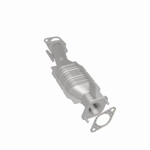 Chevrolet Traverse Catalytic Converter - Magnaflow - Direct Fit - `09-`17 Chevrolet Traverse Catalytic Converter - Magnaflow - Direct Fit - `09-`17